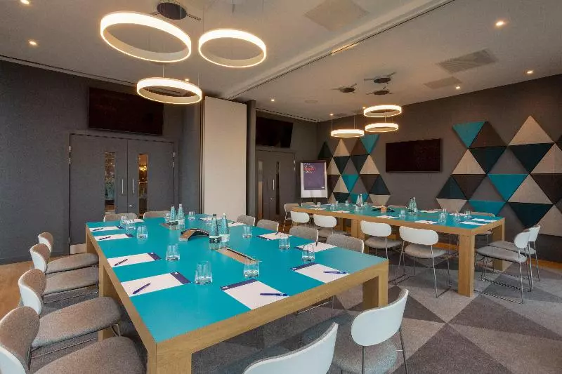 هتل Holiday Inn Express Bridgwater M5, Jct24, An Ihg