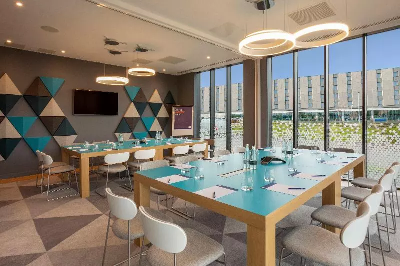 هتل Holiday Inn Express Bridgwater M5, Jct24, An Ihg