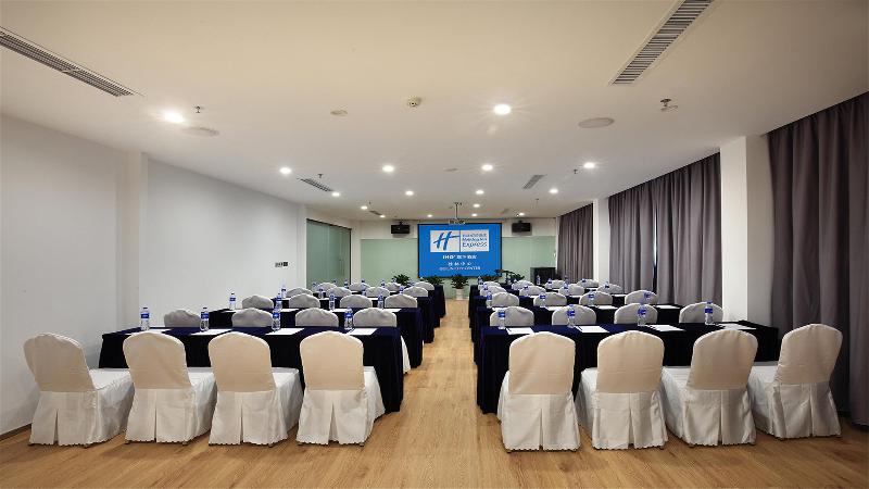 Hotel Holiday Inn Express Guilin City Center, An Ihg