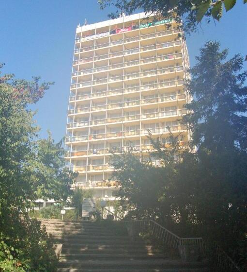 Hotel International Home Of Scientists Joliot Curie