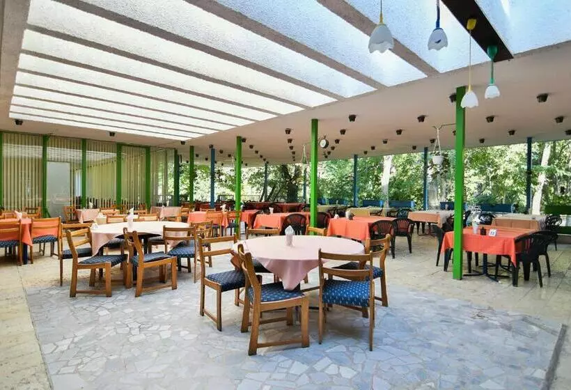 ホテル International Home Of Scientists Joliot Curie