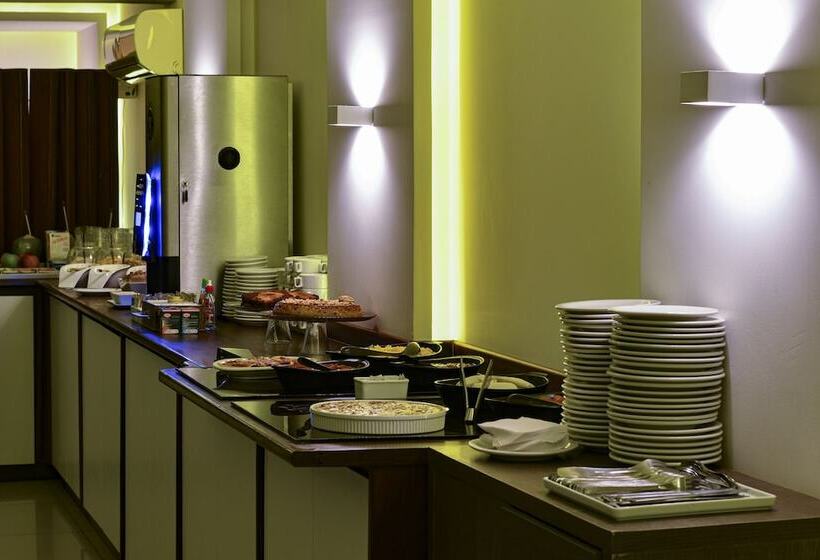 בית מלון כפרי Littoral Gold Flat