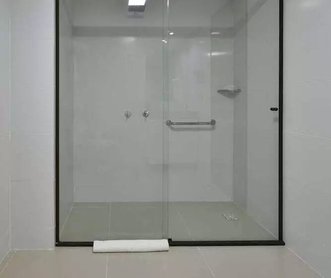 Hotelli Littoral Gold Flat