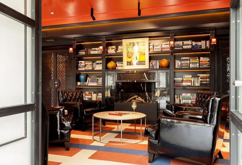 Отель Pestana Plaza Mayor Madrid