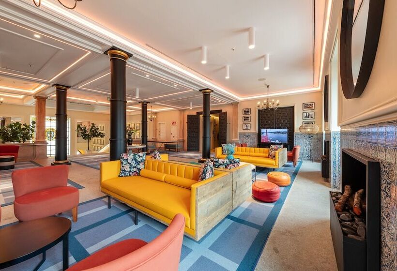 Отель Pestana Plaza Mayor Madrid