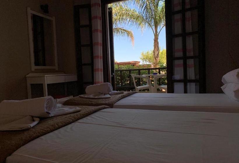 酒店 Petros Village