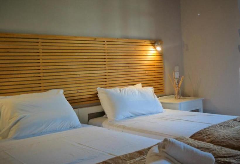 酒店 Petros Village