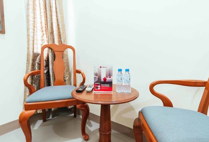 Отель Reddoorz Plus @ It Park Cebu