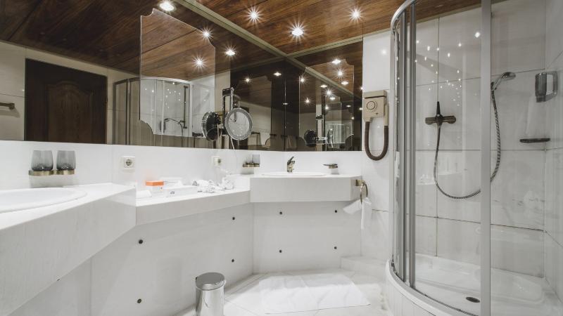 Fotos del hotel Schwarzer Adler:  3