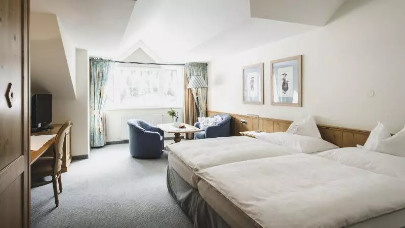 Hotelli Schwarzer Adler