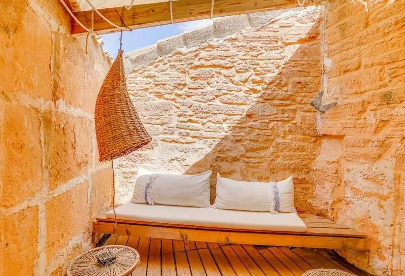 Ses Salines Terrace Home