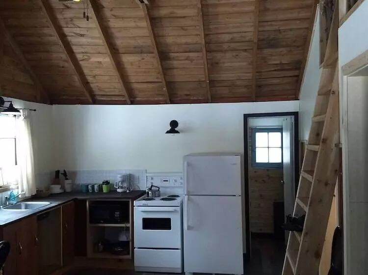 Motelli Dwight Riverside Inn