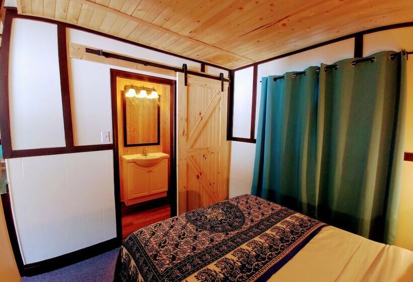 Motel Dwight Riverside Inn