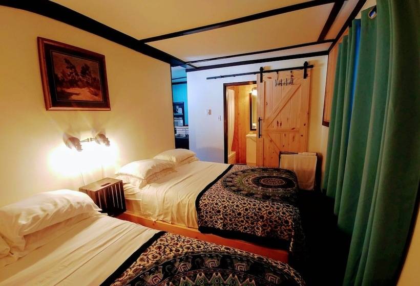 Motel Dwight Riverside Inn