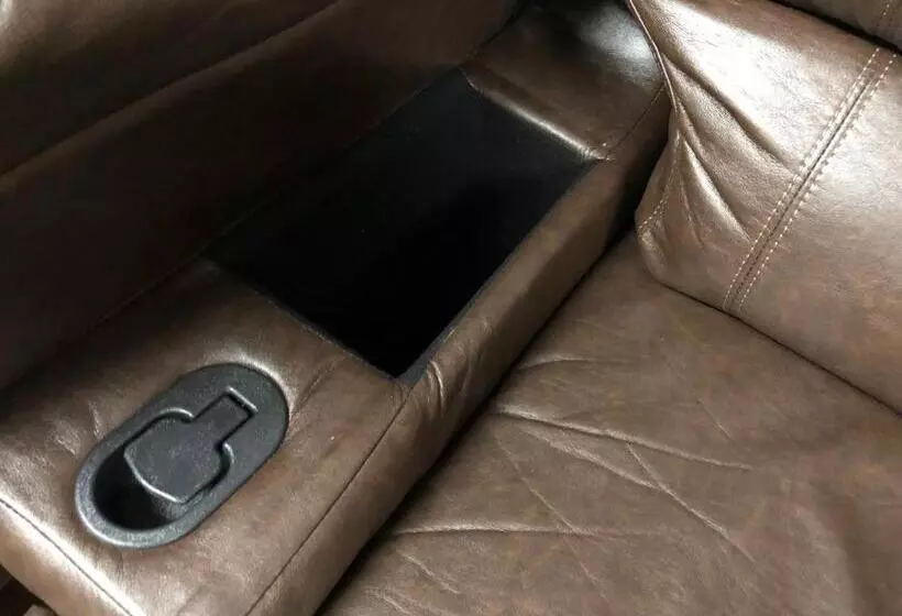 Town N  Country Motel