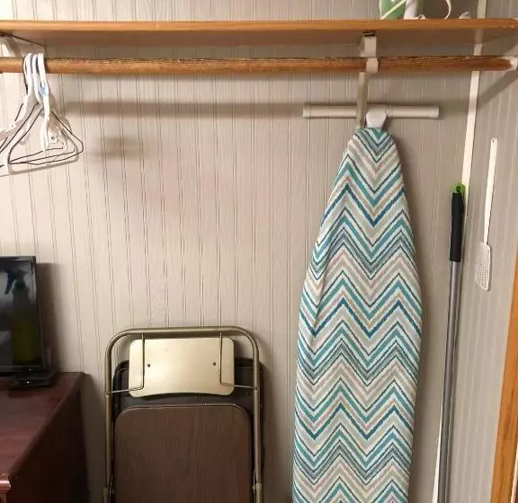 Town N  Country Motel