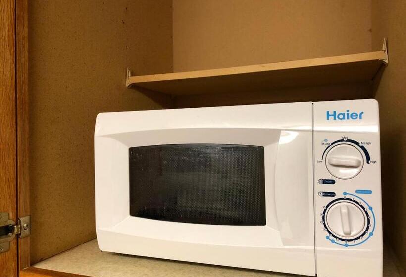 Town N Country Motel