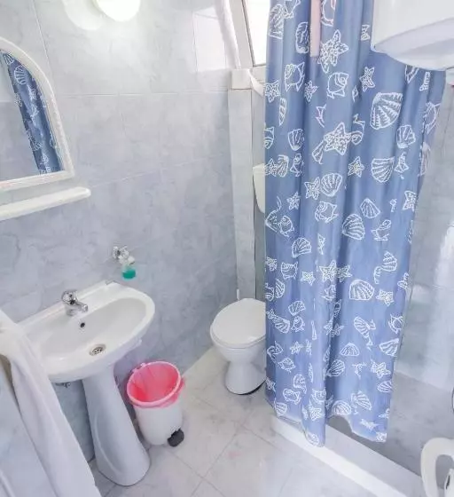 پانسیون Rooms Molabeciri