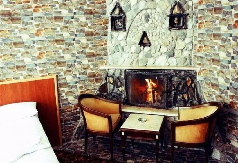 Abant Dere Otel