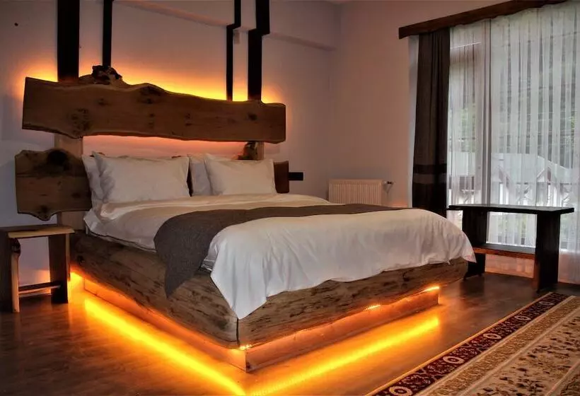 Abant Dere Otel