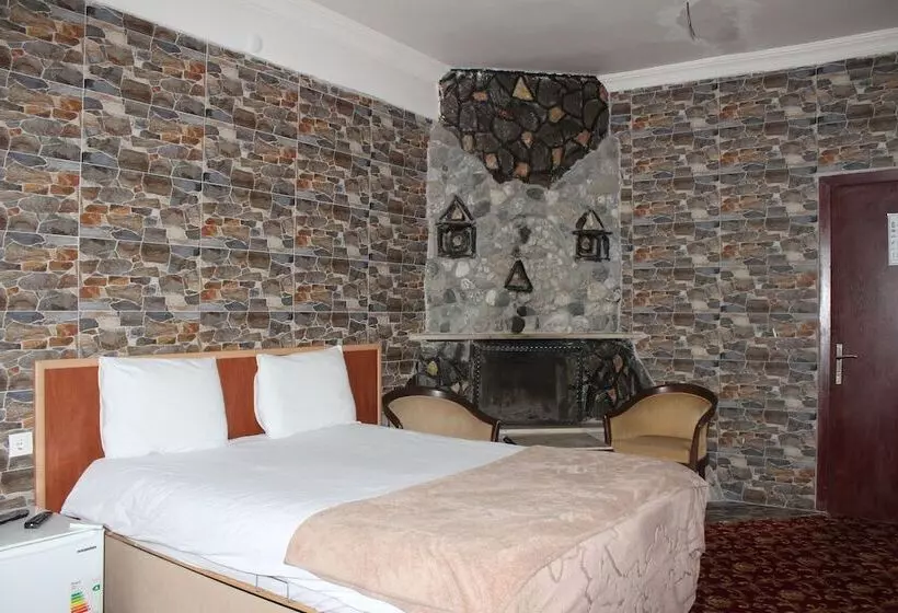 Abant Dere Otel