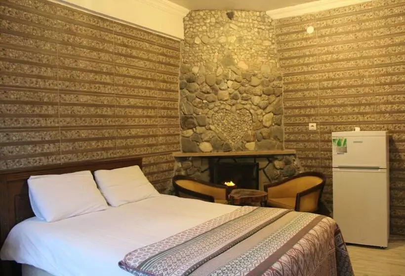 Abant Dere Otel