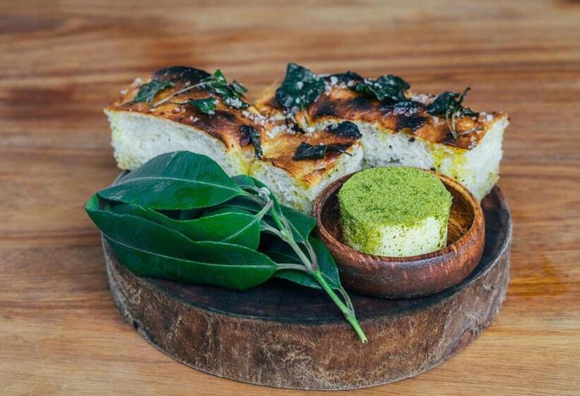 Bangalay Luxury Villas