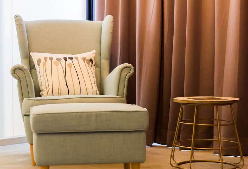 تختخواب و صبحانه Aloe Villa