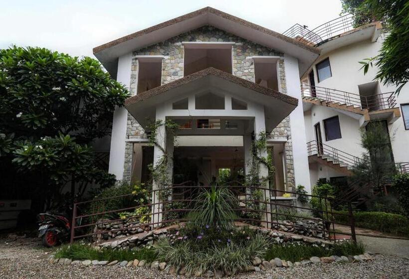 تختخواب و صبحانه Corbett Panorama Resort