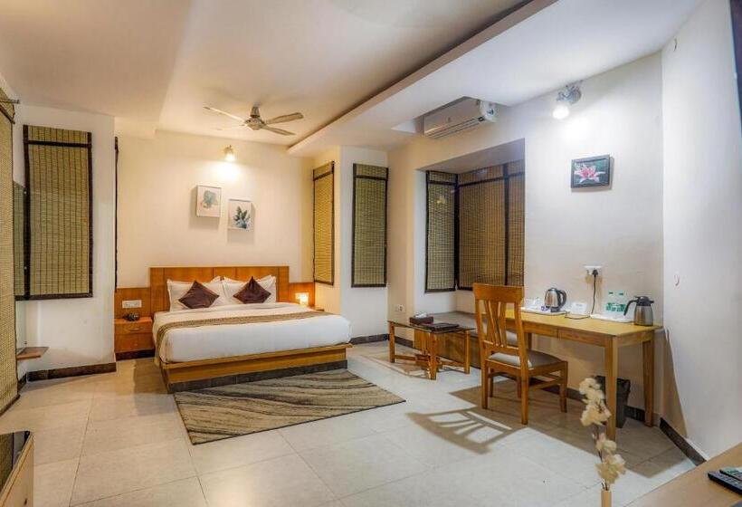 تختخواب و صبحانه Corbett Panorama Resort