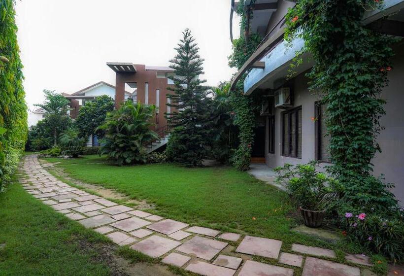 تختخواب و صبحانه Corbett Panorama Resort