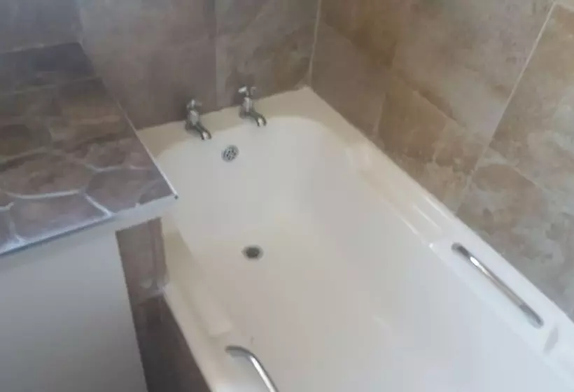 تختخواب و صبحانه Kismet