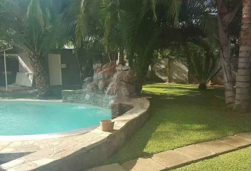 تختخواب و صبحانه Kismet