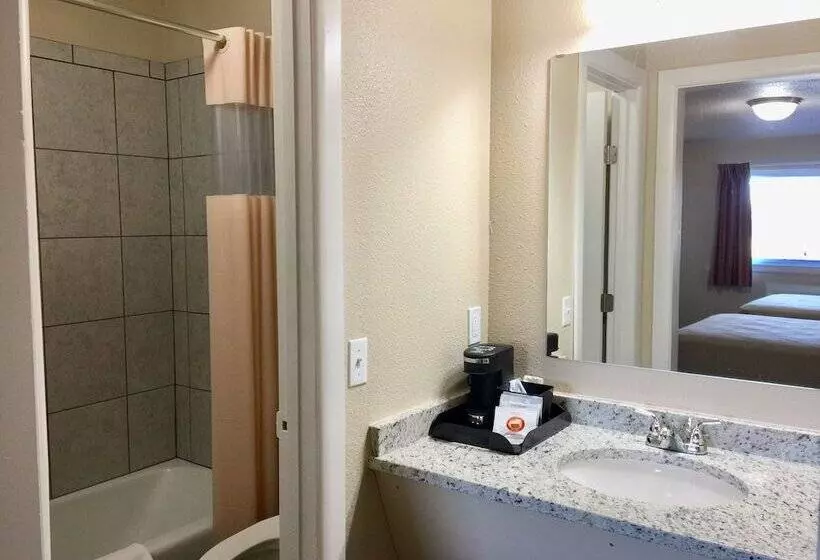 Downtown Motel Woodward