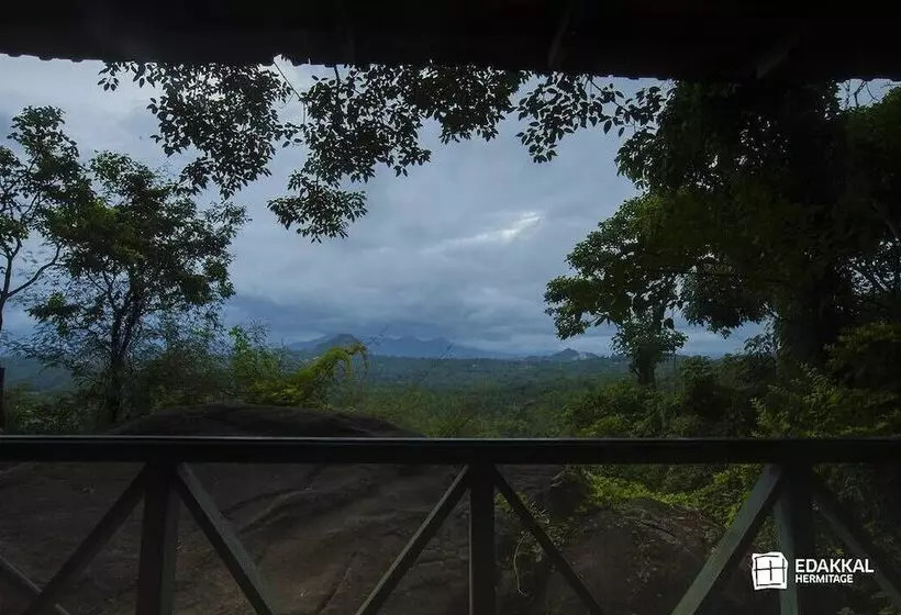 リゾートホテル Edakkal Hermitage