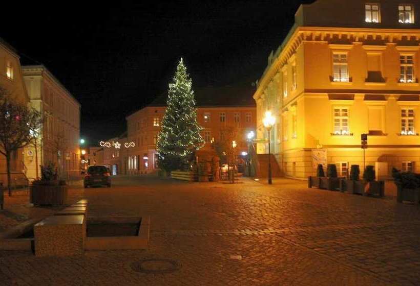 Хостел Altstadtcafé Und Pension