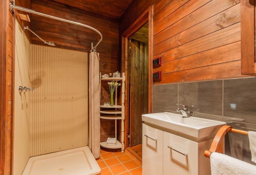 여관 Blaxland S Cottage