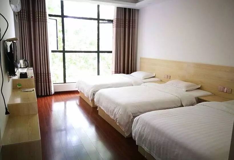 簡易ホテル Dong Jiang Hu Xiang Cun Da Wan Cai