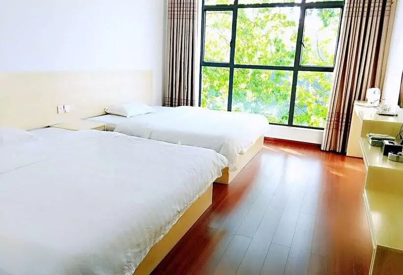 簡易ホテル Dong Jiang Hu Xiang Cun Da Wan Cai