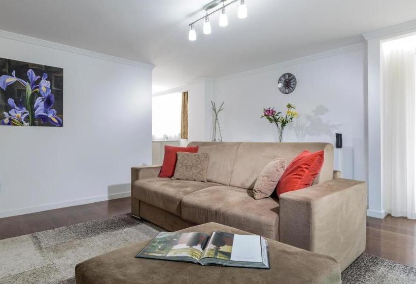 The Queen Luxury Apartments Villa Vinicia