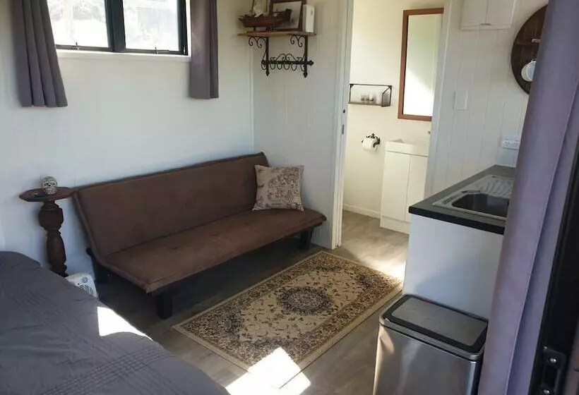 Hostelli Wild Days Accommodation