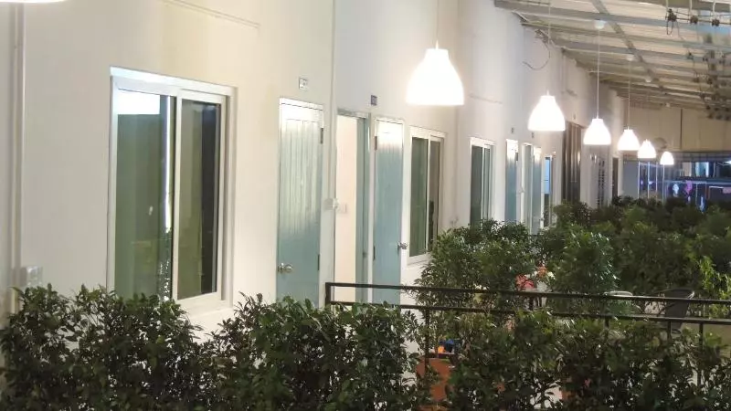 هتل Blue Moon Samed