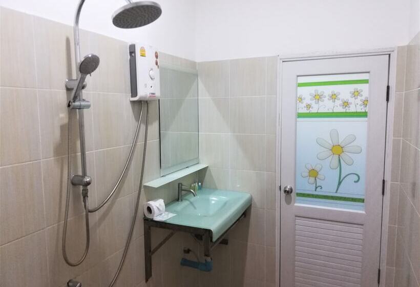 בית מלון כפרי Blue Moon Samed