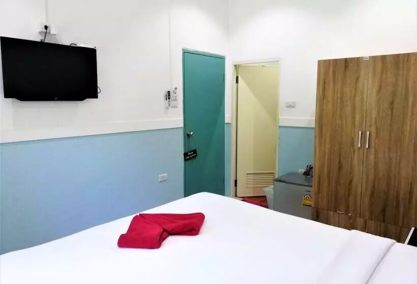 هتل Blue Moon Samed