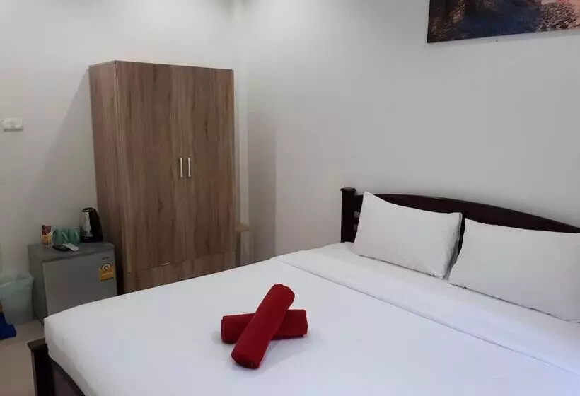 هتل Blue Moon Samed