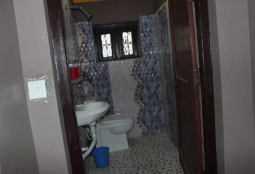 هتل Buddha Shanti Lodge Backpackers Paradise