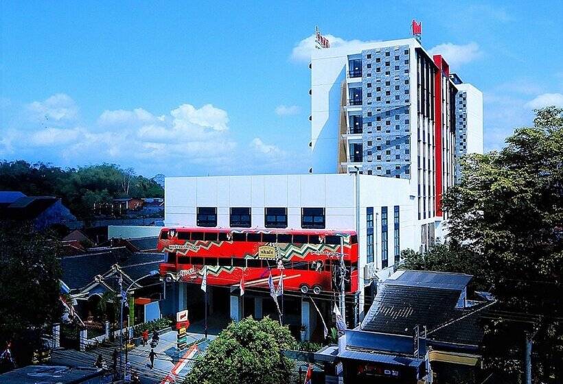 בית מלון כפרי Fortunagrande Jember