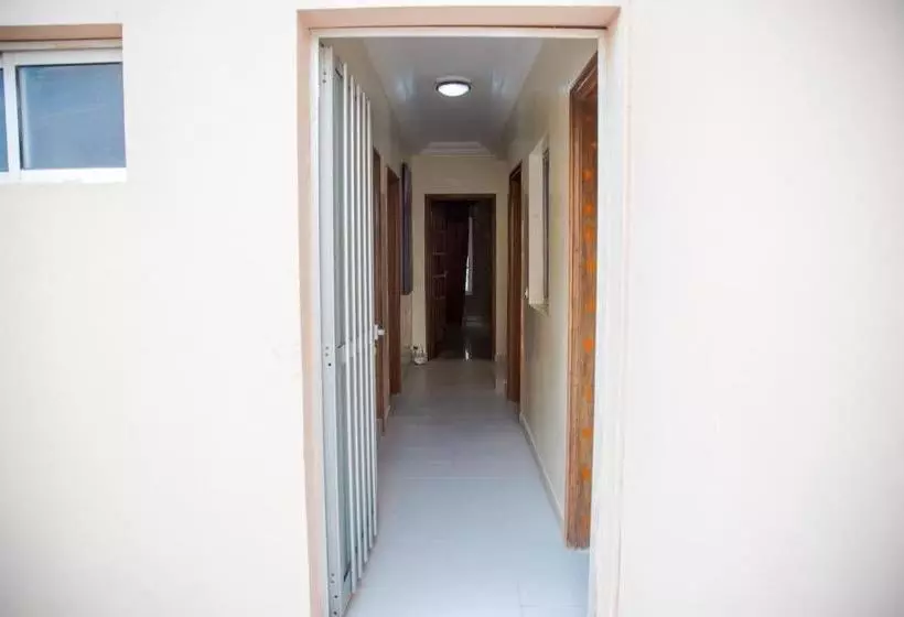 هتل Dakar International House