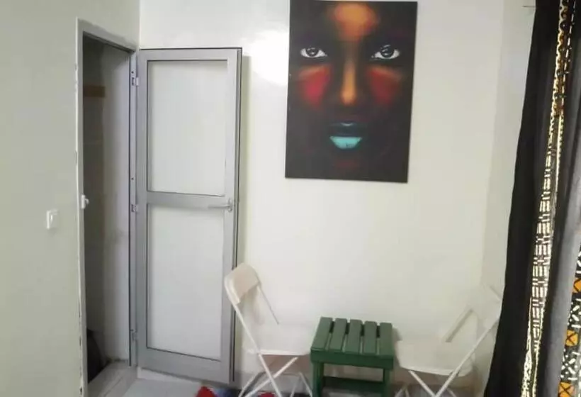 هتل Dakar International House