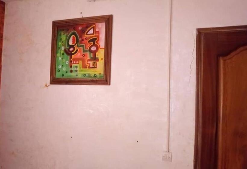 هتل Dakar International House